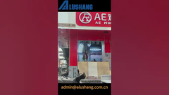 두 가지 색상의 융합은 스타일리시하고 편안한 경험을 맞추고 있습니다.