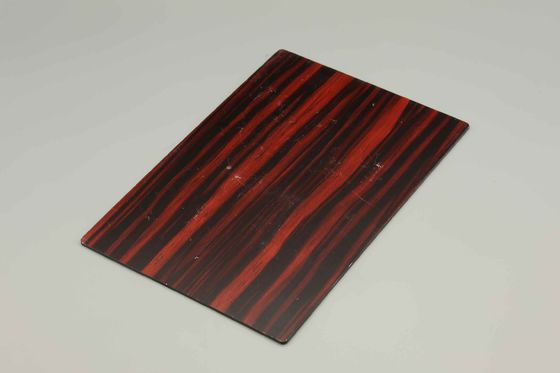 내부 벽에 대한 장식 문 디자인 모방 나무 곡물 알루미늄 복합 패널 4MM 벽 천판 패널