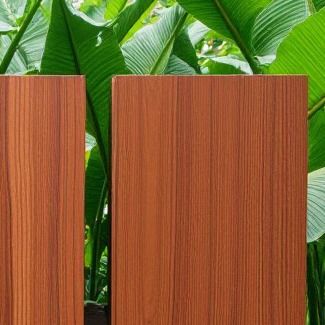 목재 효과 PVDF 패널 3mm 두께 알루미늄 합금 환경 보호 PE 불소 탄소 페인트 공정 실내 장식용